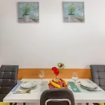 Апартаменты 1 Bedroom In *